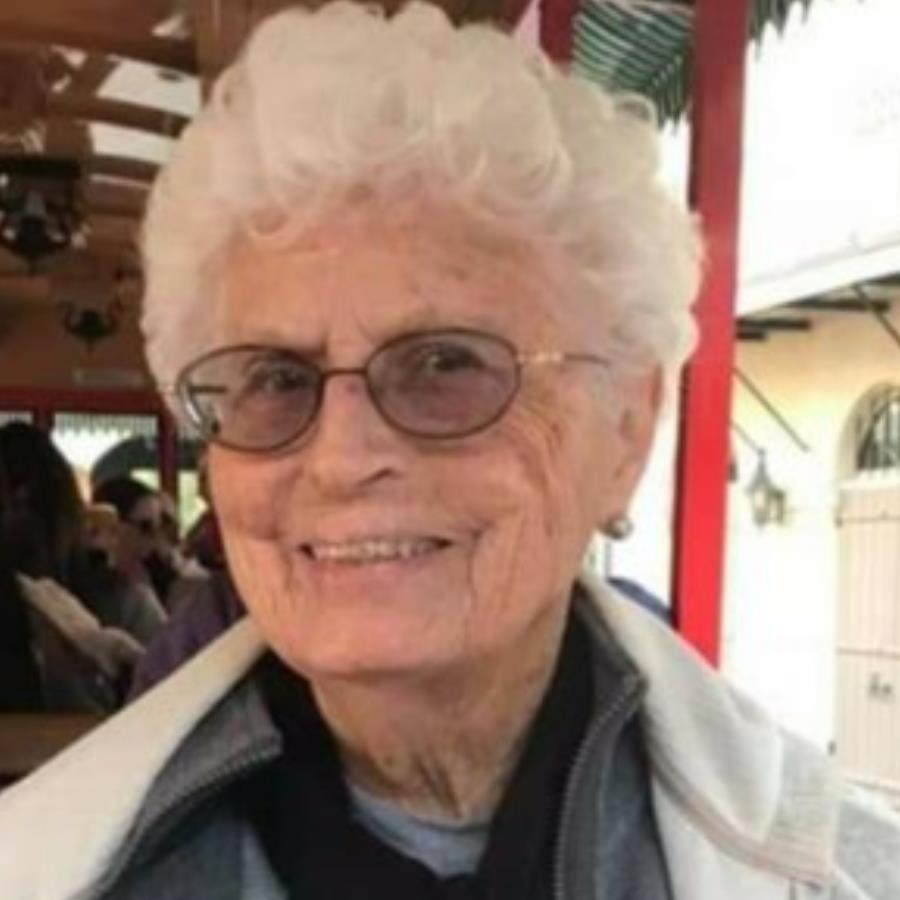 Leone Kathryn Mitchell Obituary