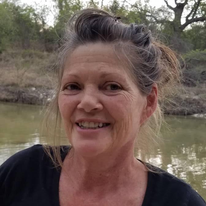 Julie Mylss Dikes's obituary , Passed away on April 8, 2021 in Burleson, Texas