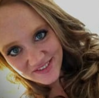 Cassandra Alyce Klawon's obituary , Passed away on April 18, 2021 in Austin, Indiana