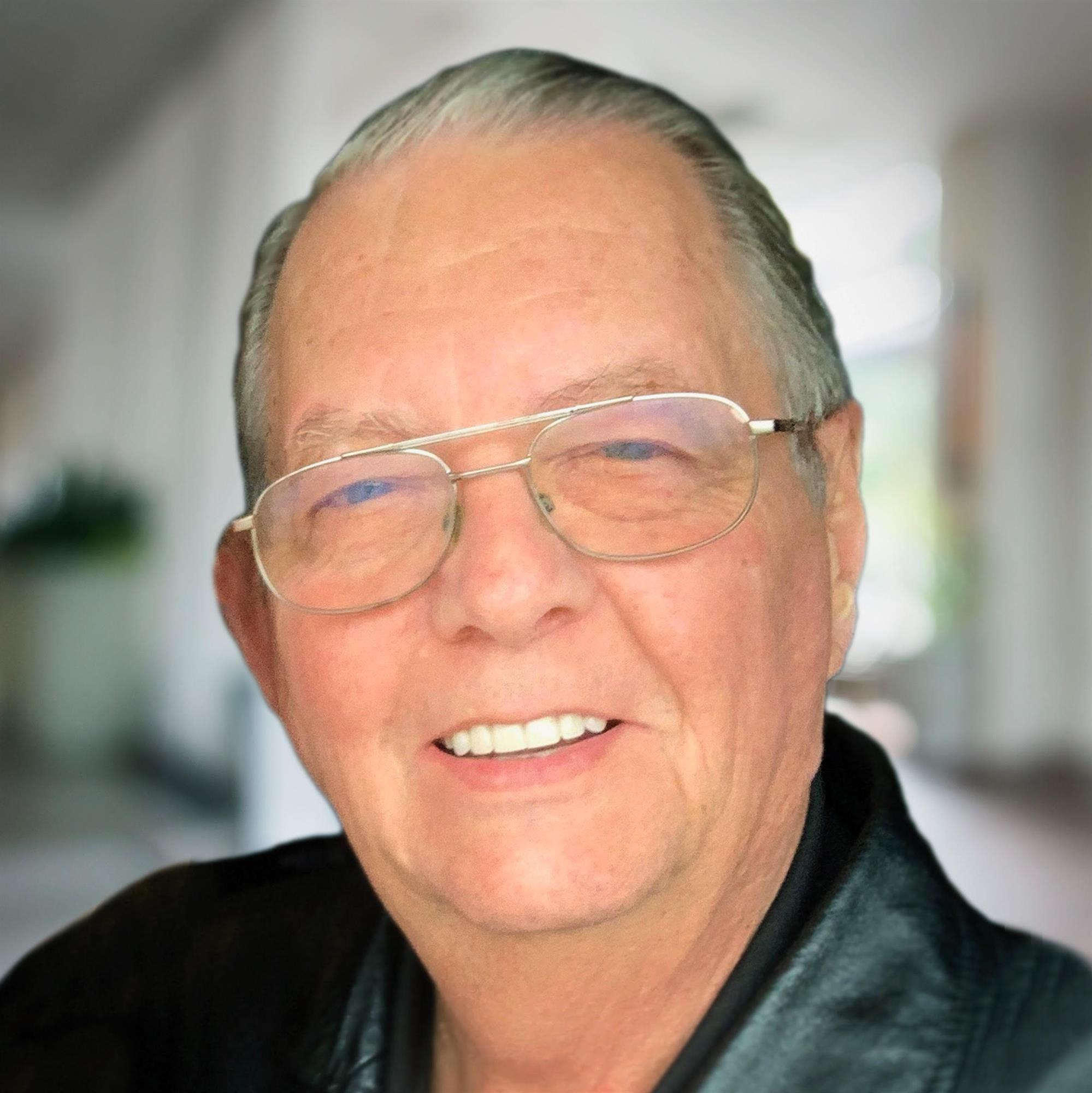 John Roger Groff's obituary , Passed away on November 21, 2021 in Omaha, Nebraska