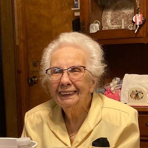 Edna Whitaker Caudill's obituary , Passed away on April 10, 2022 in Jeffersontown, Kentucky