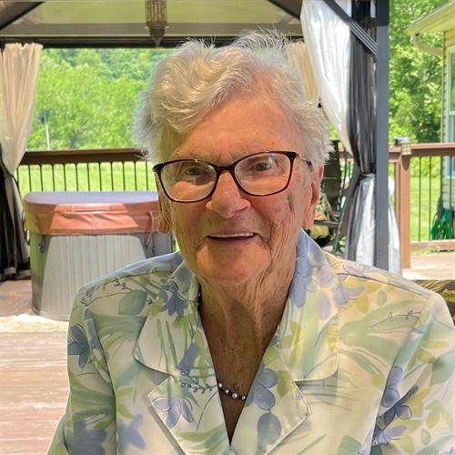 Betty Carolyn Long's obituary , Passed away on September 21, 2022 in Reader, West Virginia