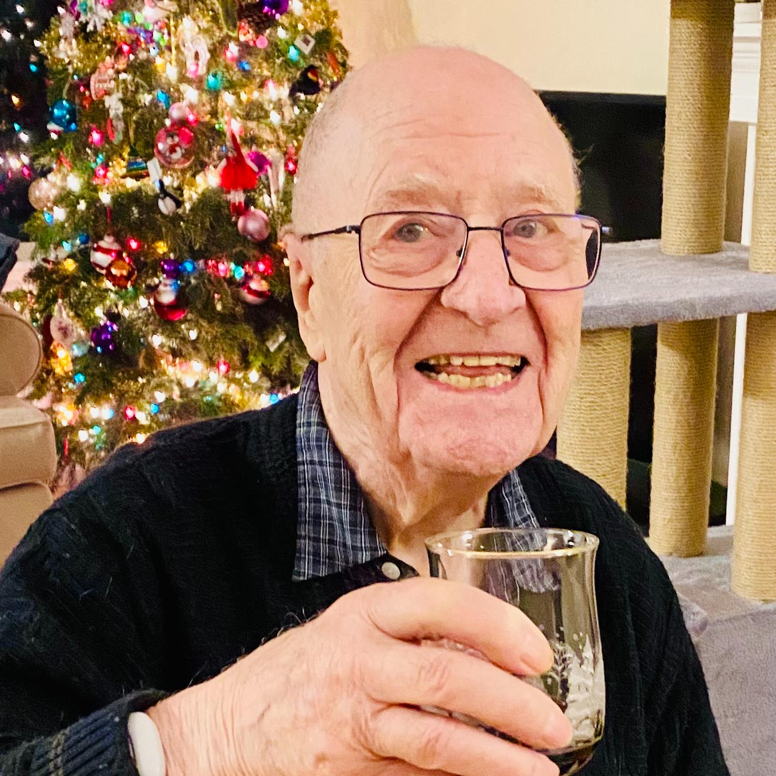 Thomas "Tom" Fraser's obituary , Passed away on February 13, 2023 in Kamloops, British Columbia