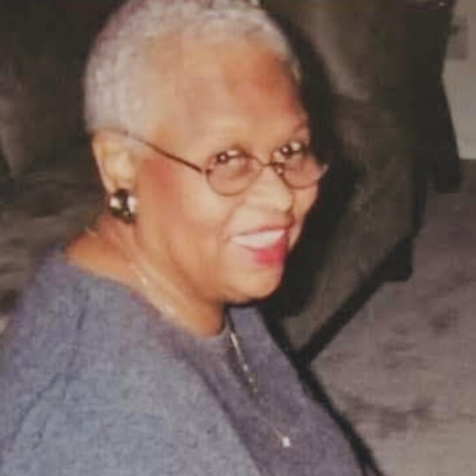 Mrs Marilouise Smith-Mays's obituary , Passed away on May 28, 2023 in Ann Arbor, Michigan