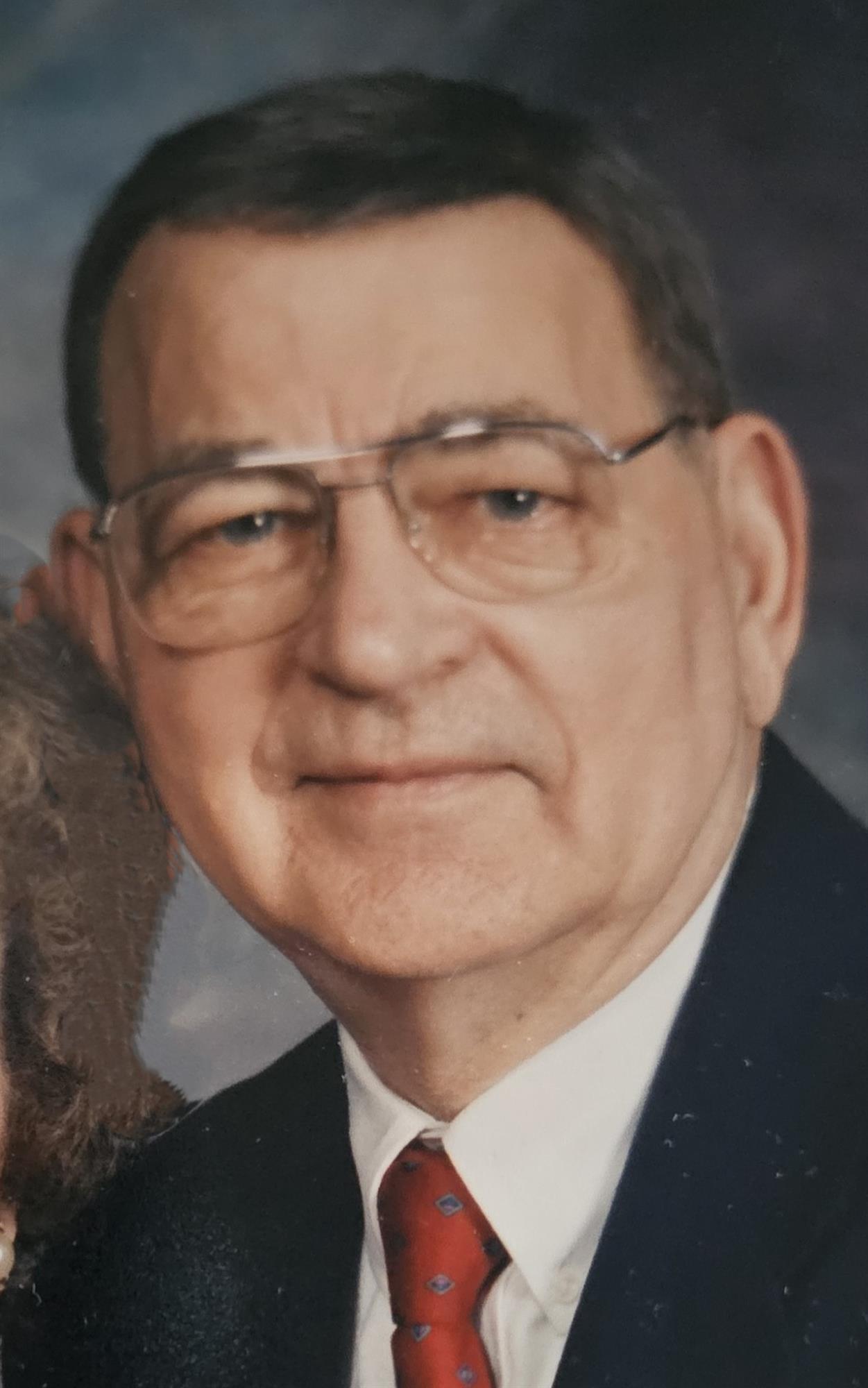 Frank Orlich's obituary , Passed away on November 12, 2023 in Oconomowoc, Wisconsin