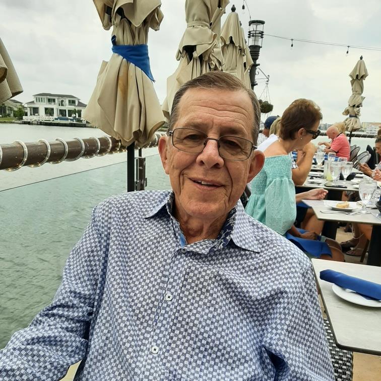 Michael Victor Domulewicz's obituary , Passed away on September 4, 2024 in Sarasota, Florida