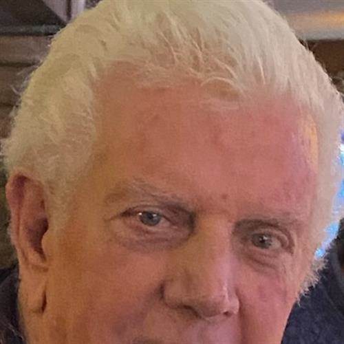 Lawrence J. McIntyre's obituary , Passed away on October 1, 2024 in Mukwonago, Wisconsin