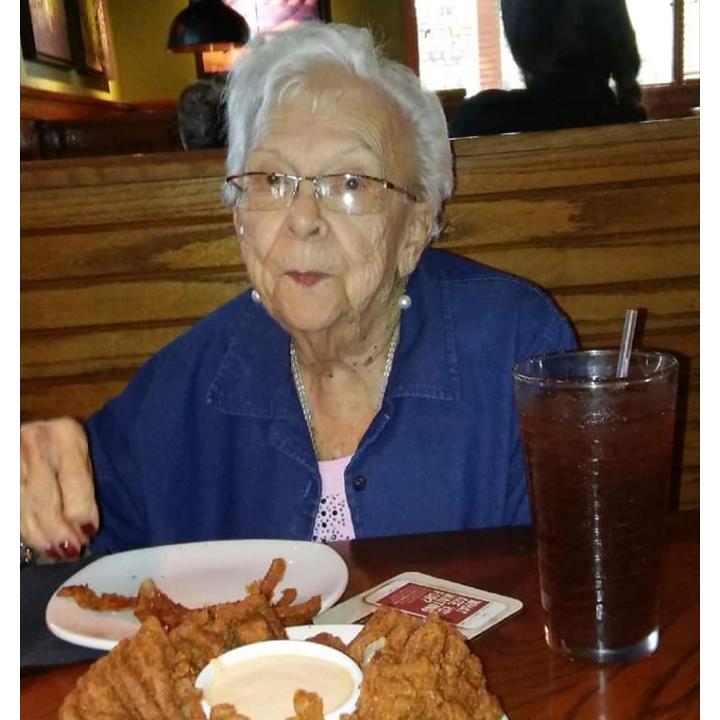 Helena Marie Wells's obituary , Passed away on June 16, 2019 in Tavares, Florida