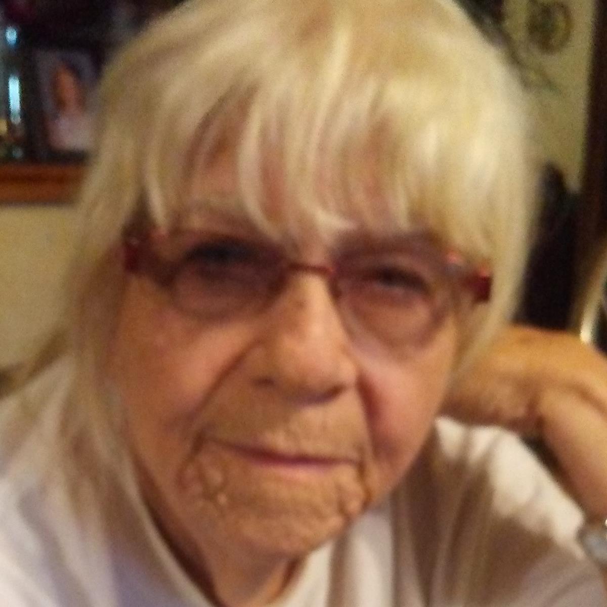 Viola Hart's obituary , Passed away on September 8, 2019 in Stilwell, Oklahoma